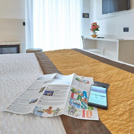 Hotel Adler Alassio Zewnętrze zdjęcie