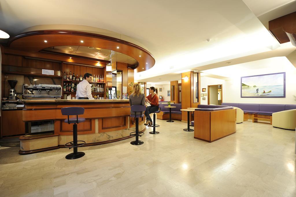 Hotel Adler Alassio Zewnętrze zdjęcie