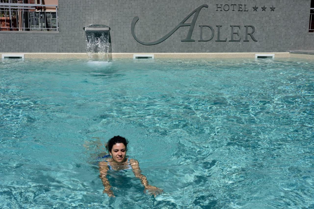 Hotel Adler Alassio Zewnętrze zdjęcie