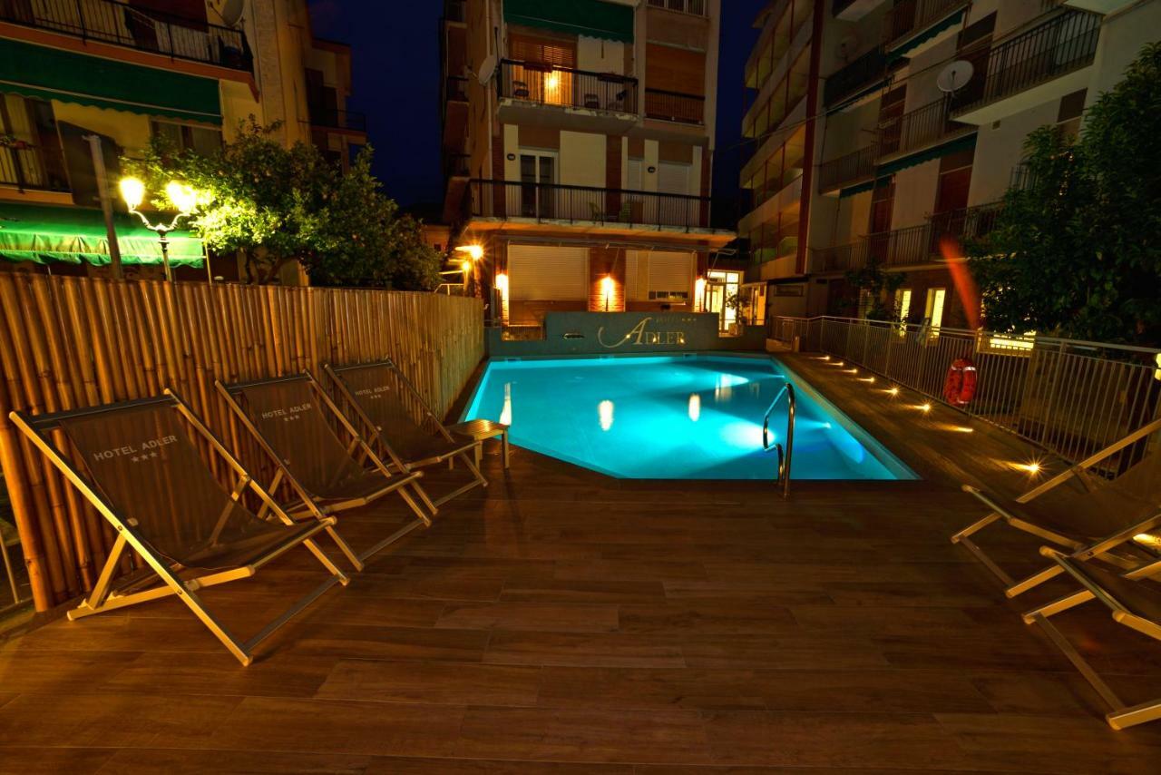 Hotel Adler Alassio Zewnętrze zdjęcie