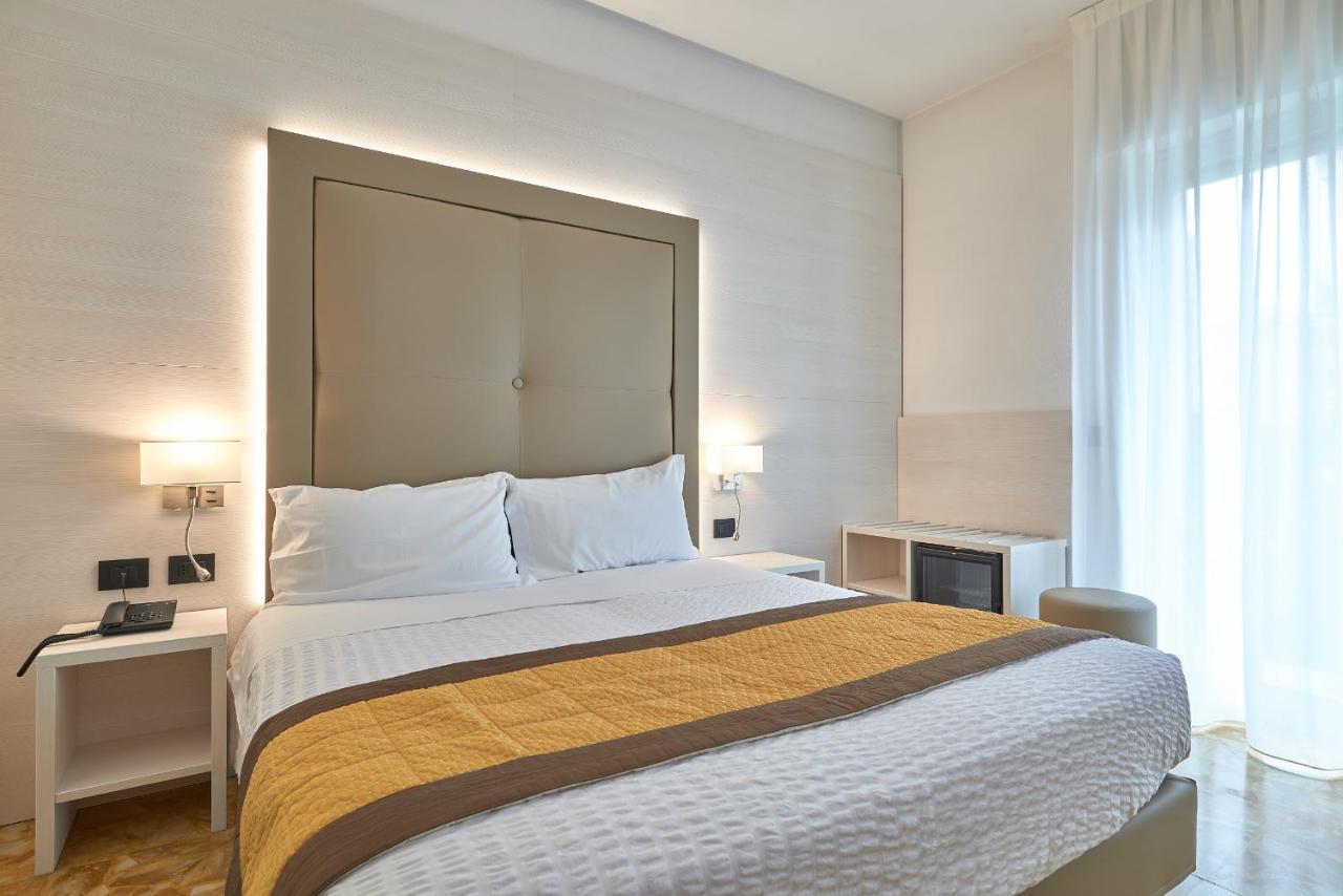 Hotel Adler Alassio Zewnętrze zdjęcie